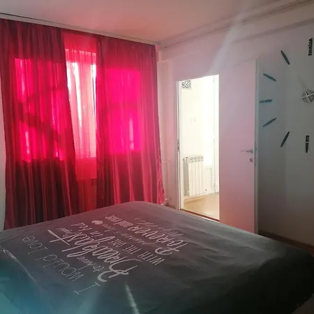 Away From Home: Cozy Haven Apartamento Sarajevo