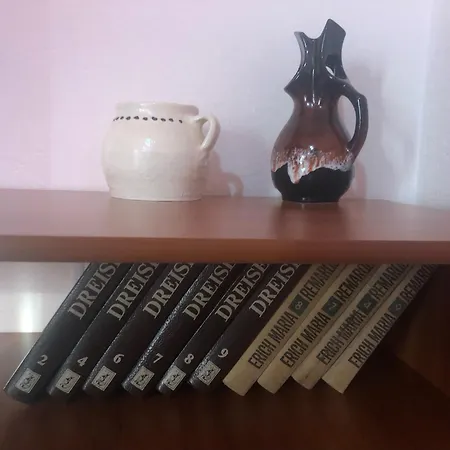 Apartment Away From Home: Cozy Haven Sarajevo